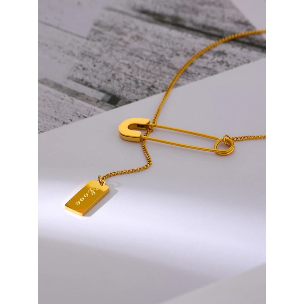 Women Stainless Steel Stylish Long Chain Necklace - Picture 2 of 6
